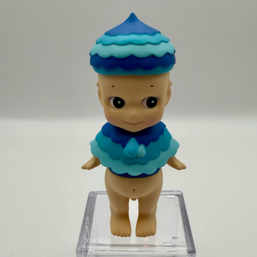 Sonny Angel Hippers Sky Color Series - Confirmed RAINY.